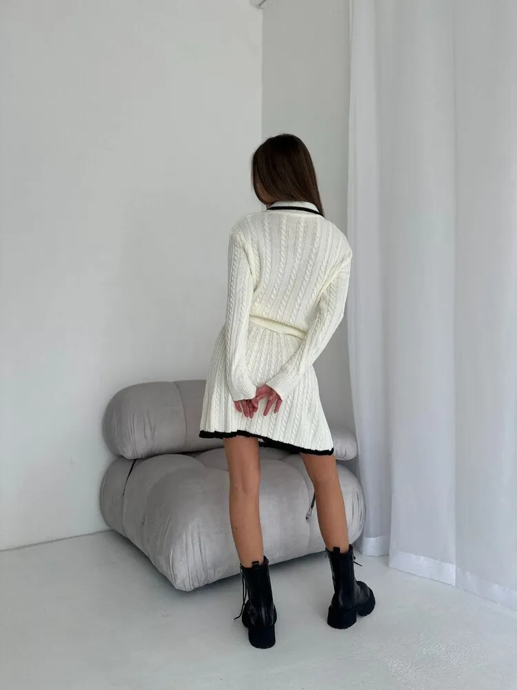 Snug Allure - YourWorldFashion